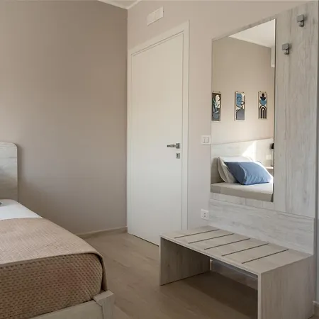 White Stone Luxury Villa Padresergio