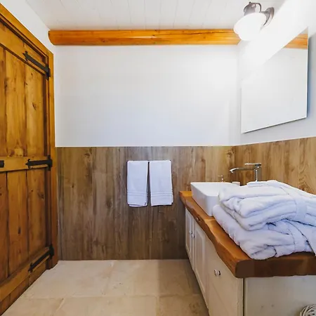 Βίλα White Stone Luxury Padresergio