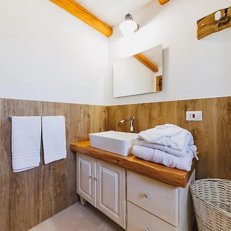 White Stone Luxury * Padresergio