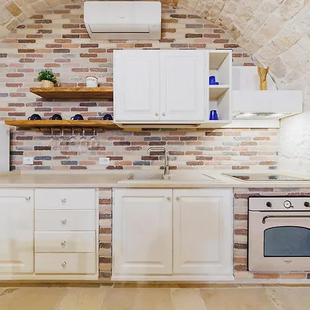White Stone Luxury Padresergio
